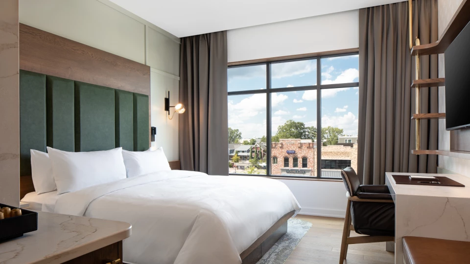 Ada Guest Room King Urban