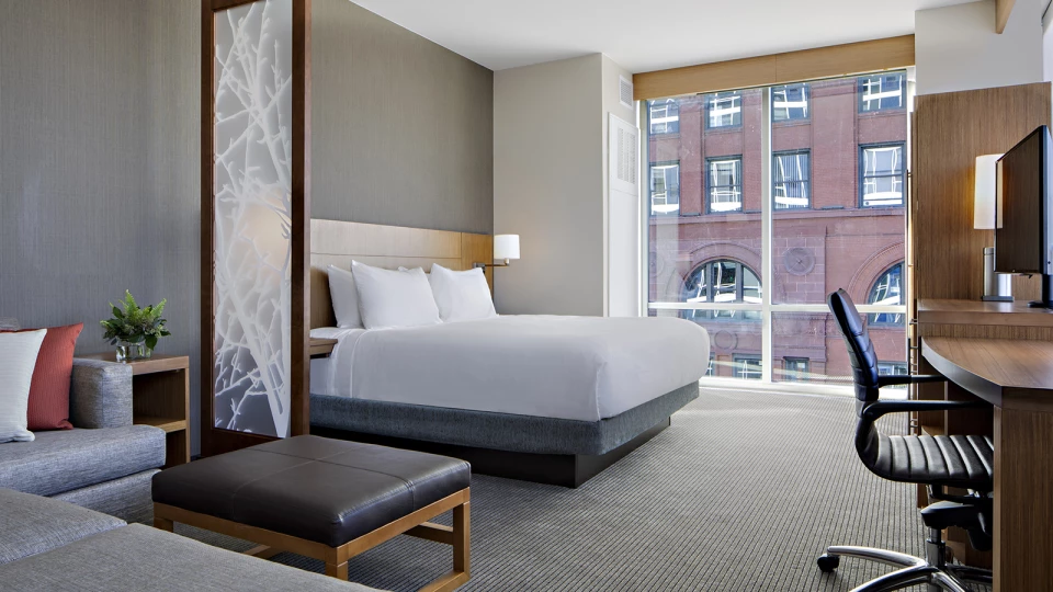 Hyatt Place GR corner king Ham2019