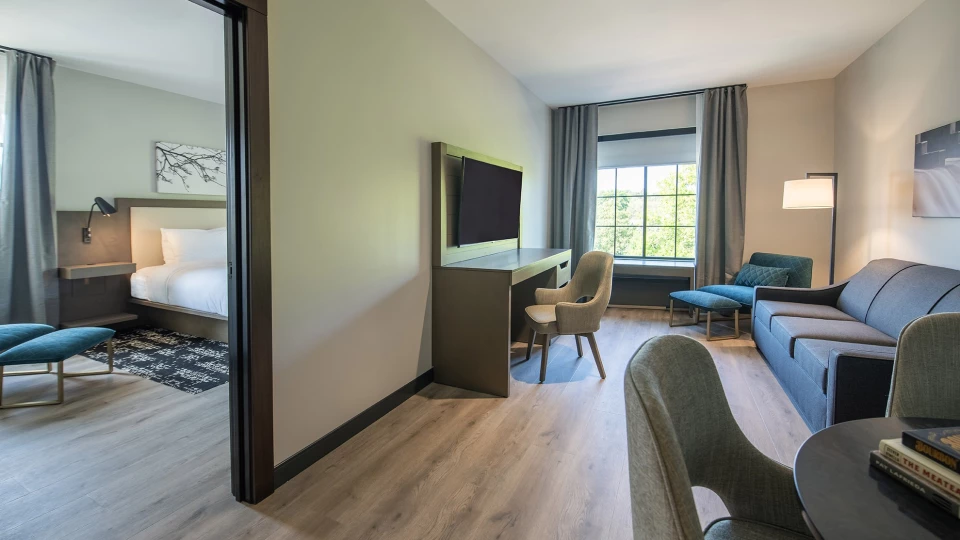 HRR Suite Wide 2025