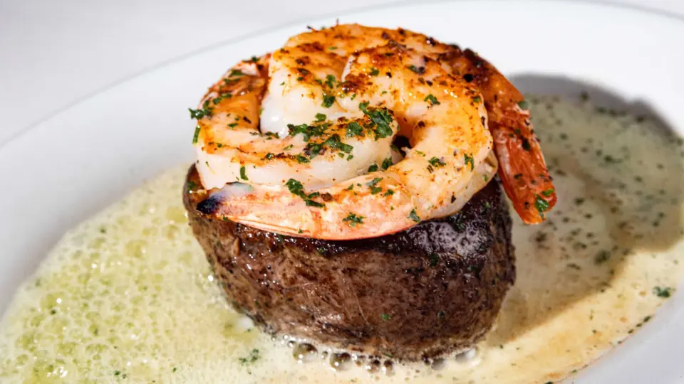 2025 Evergreen Steaks Petite Filet Shrimp 02 small