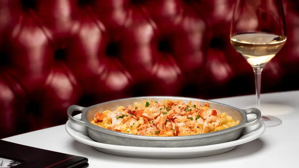 AHC Ruths Chris Lobster Mac Cheese WEB